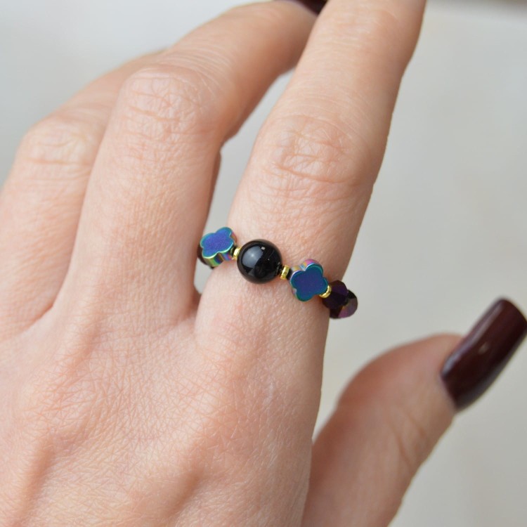 Pierścionek Elastyczny Purple Luck – Handmade