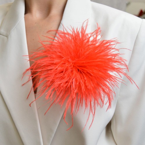 Broszko-spinka pióra marabut czerwony