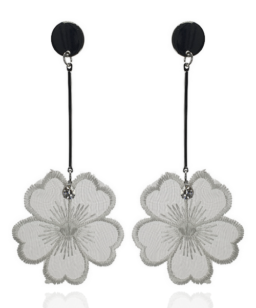 Kolczyki koronkowe kwiaty białe