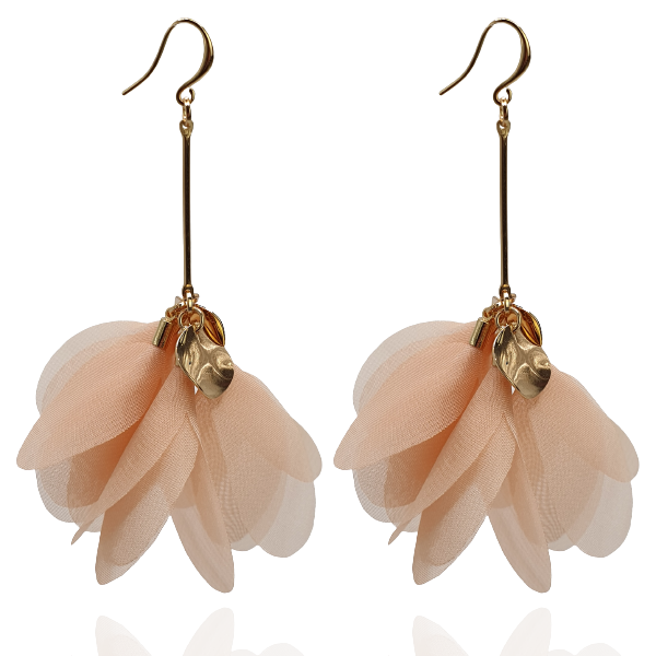 Kolczyki kwiatowe na złotym patyczku rozbielona brzoskwinia