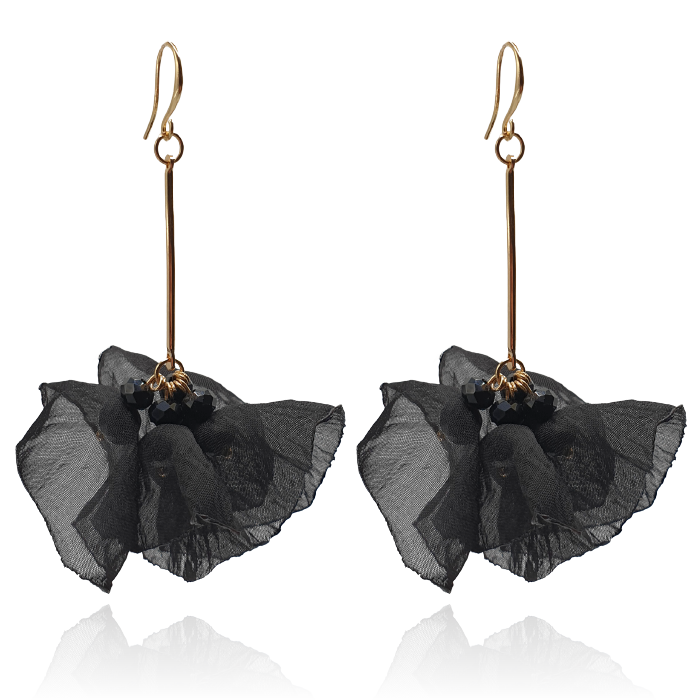 Kolczyki materiałowe na złotym patyczku czarne