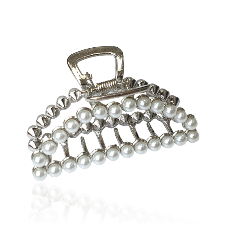 Spinka metalowa szczęki z perełkami banan srebrna