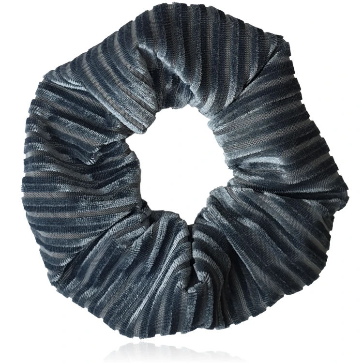 Aksamitka z prążkowanej tkaniny grafit