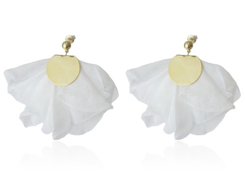 Kolczyki stalowe złote materiałowe białe