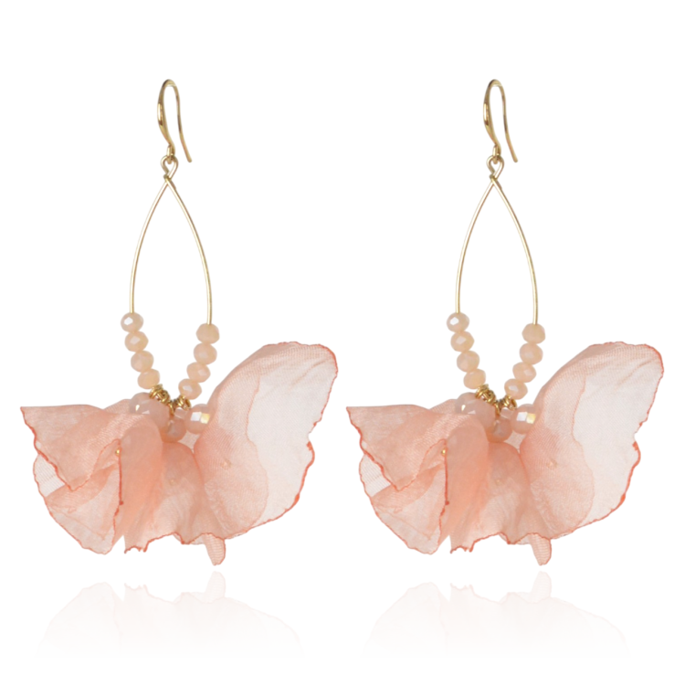 Kolczyki materiałowe na złotej łezce łososiowe